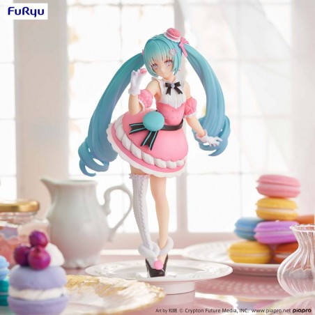 Hatsune Miku Actionfigur Exceed Creative Hatsune Miku Sweet Sweets Serie Macaroon 21cm Figurine